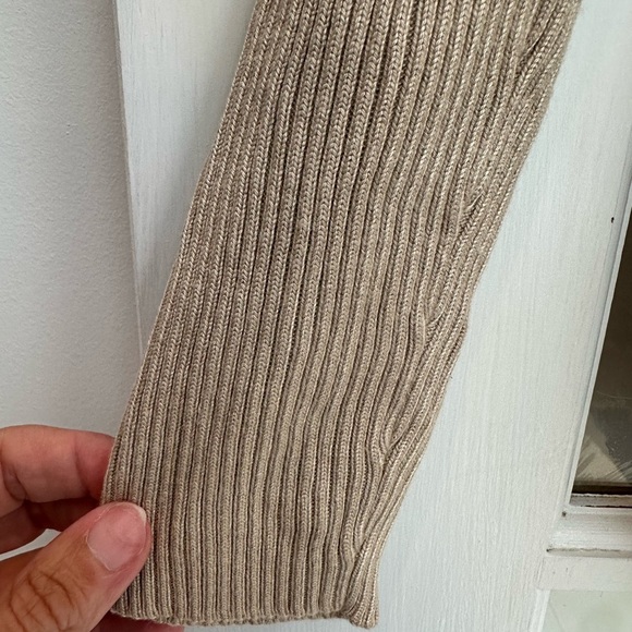 Vintage Cache Knit Silk Blend Tan Cardigan Gold Sequin Floral Embroidery Size S - Picture 10 of 13